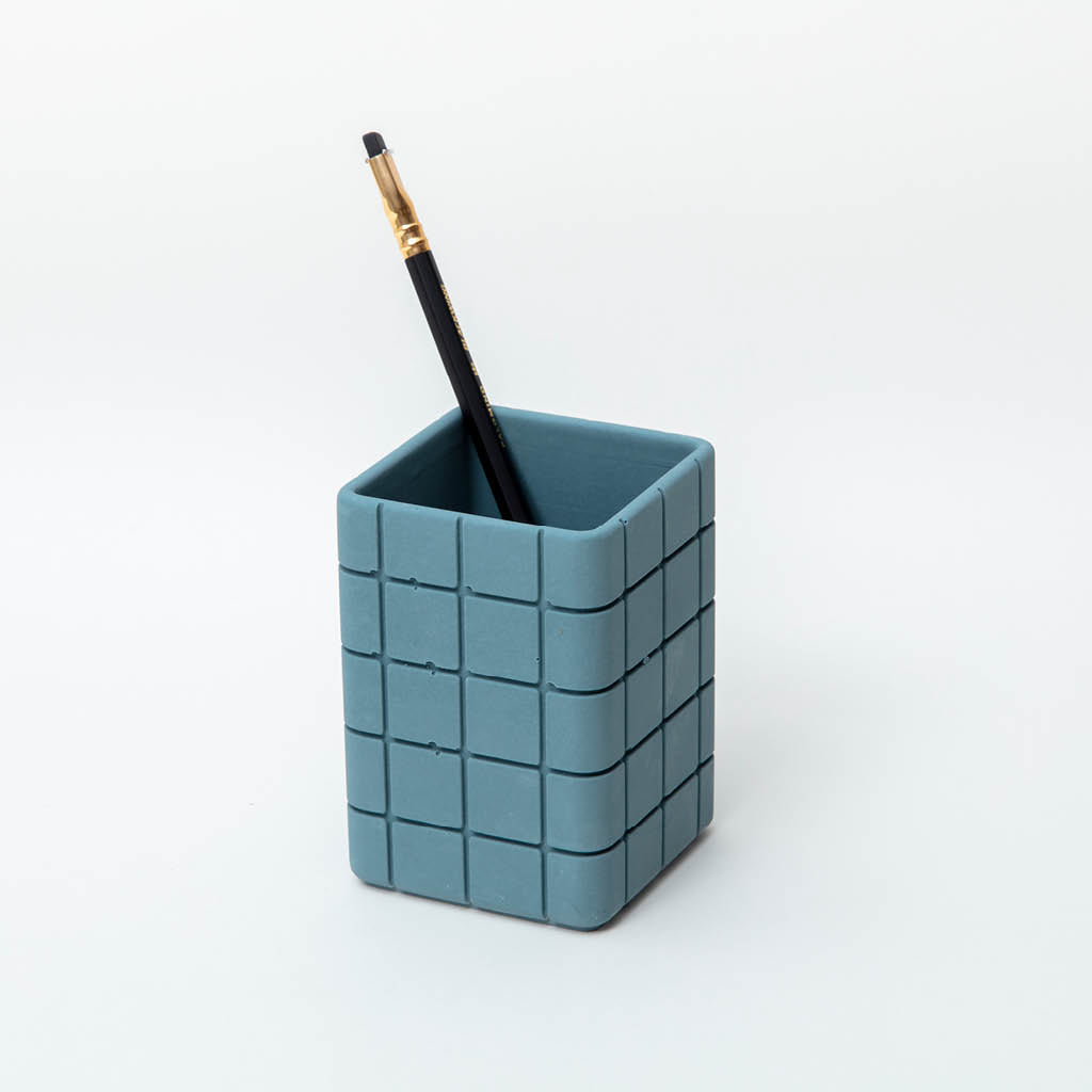 jesmonite desk tidy in blue