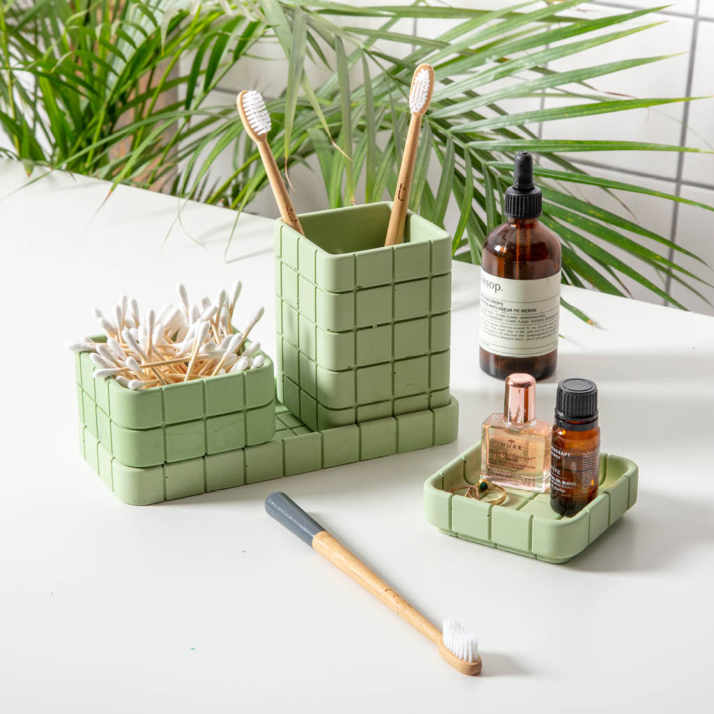 jesmonite toothbrush holder in green